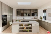 Photo - 8842 Evanview Dr