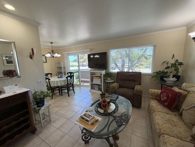 Photo - 11177 Kelowna Rd Unit 12