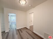 Photo - 115 N Clark Dr Condo