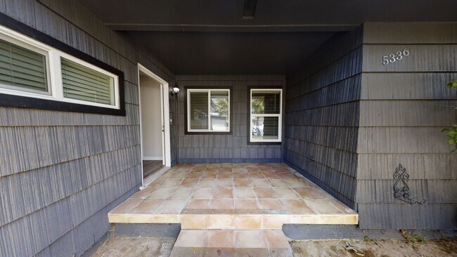 Photo - 5336 E Falls View Dr