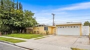 Photo - 1414 W Frances Dr House