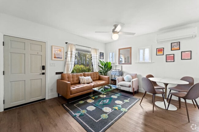 Building Photo - 2926 Polk Ave Rental