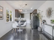 Photo - 1319 E 57th St House