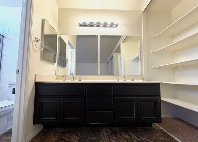 Photo - 39843 Amberley Cir