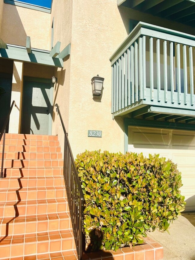 Photo - LA JOLLA VILLAGE LIVING! SPACIOUS 3BD/2.5BA TOWNHOME AVAILABLE JUNE for $4,795/mo!