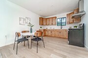 Photo - 3015 Hillcrest Dr