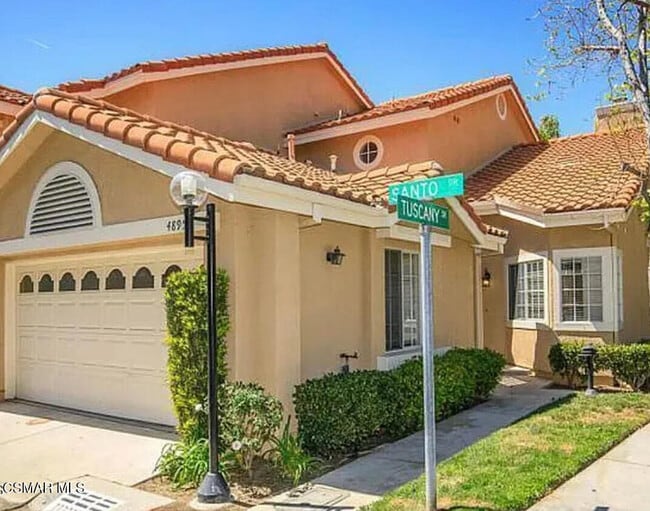 Photo - 4895 Santo Dr Townhome