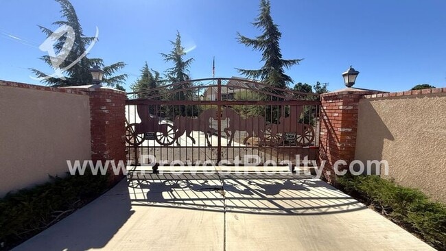 Photo - 10281 Whitehaven St