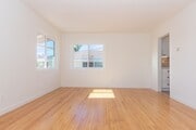 Photo - Beautifully Remodeled 2 Bed/1Bath Home with Ocean and Bay Glimpses in Ocean Beach!
