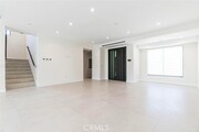 Photo - 6426 Varna Ave