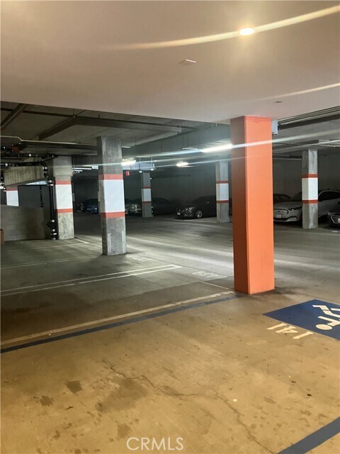 Photo - 11405 Chandler Blvd Unit 605