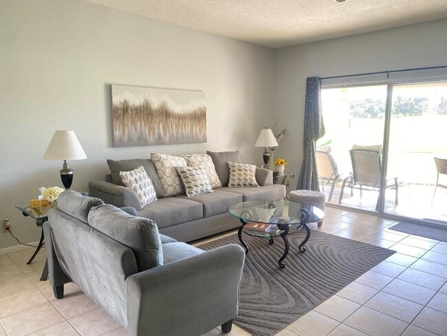 Photo - 413 Desert Falls Dr N