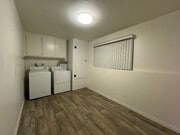 Photo - 1307 W 7th St Townhome