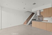 Photo - 13942 Vanowen St