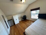 Photo - 1327 W 35th St Unit 3G