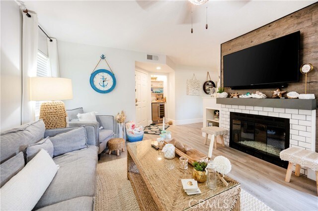 Photo - 68 Corniche Dr Unit B