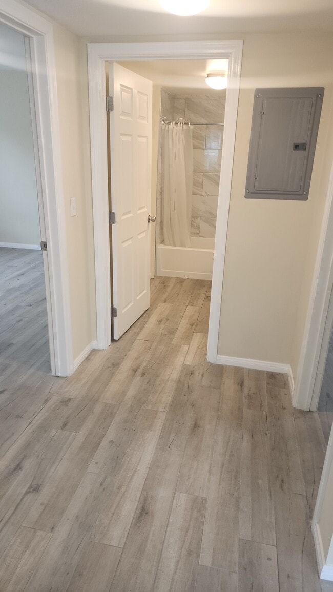 Photo - 1043 W 107th St Unit 107th