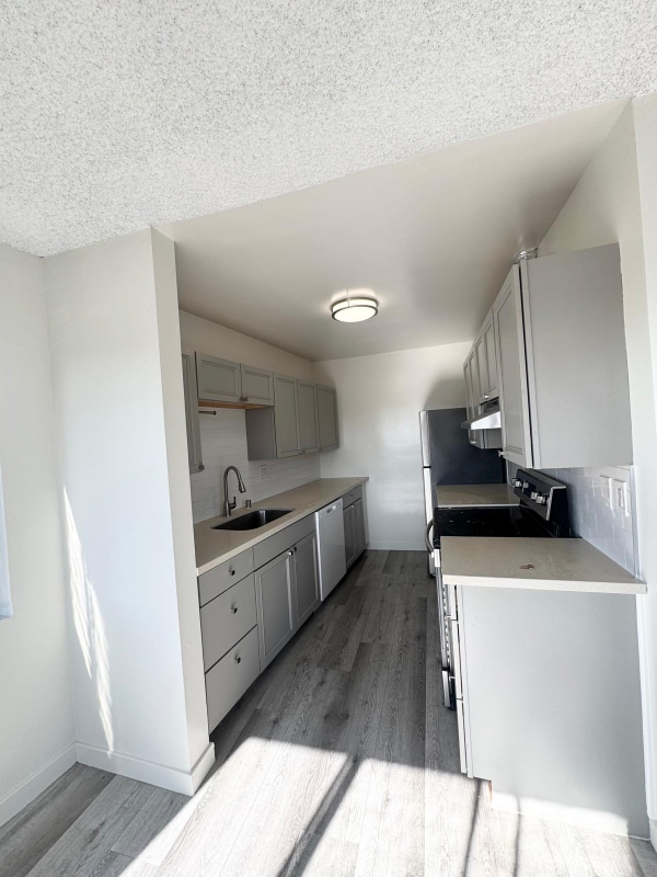 Photo - 1551 S Sherbourne Dr Unit 301