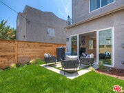 Photo - 1522 Wellesley Ave Townhome