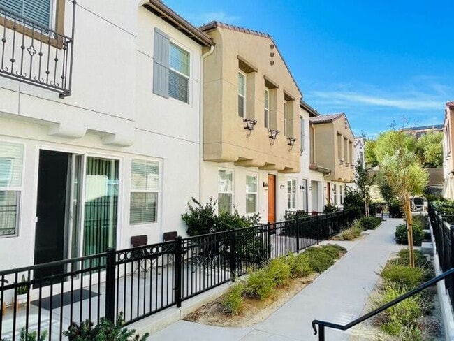 Photo - 40407 Calle Real Unit 40407