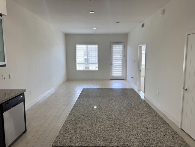 Photo - Beautiful 2+2, Bonus Room & balcony in PLAYA VISTA, every amenity, top floor Unit 341
