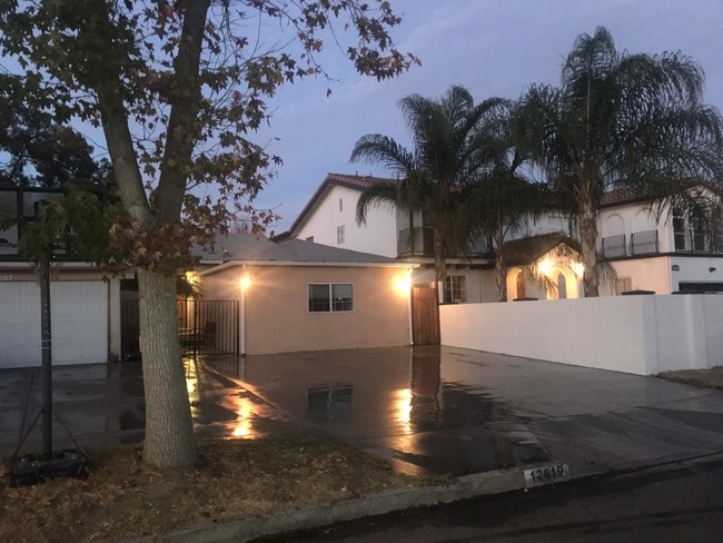 Photo - 12619 Emelita St Unit Garden view