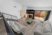 Photo - 18415 Collins St