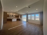 Photo - Modern Spacious 3 + 3 + Flex room