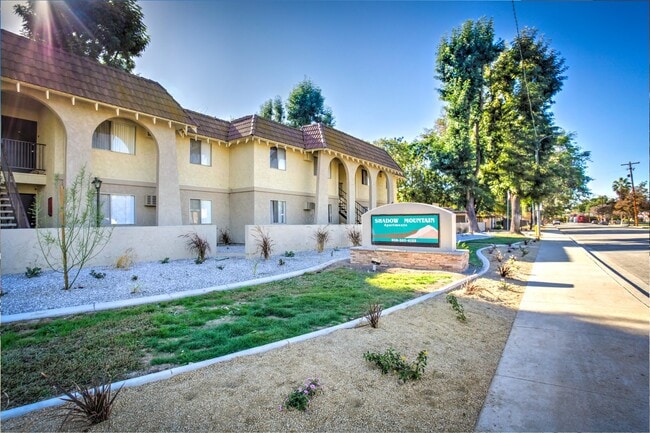 Photo - Shadow Mountain Apartments