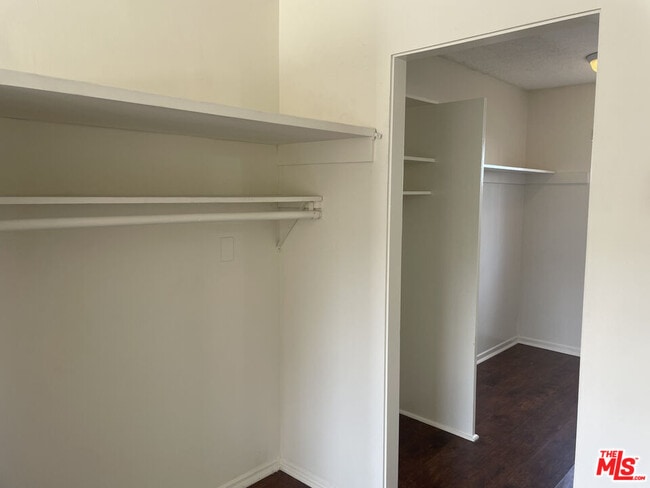 Photo - 1150 N Commonwealth Ave Unit #2