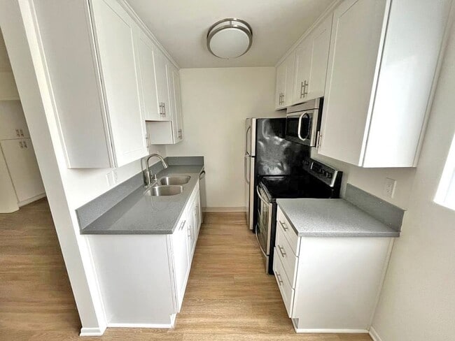 Photo - 1402 Arizona Ave Unit 9