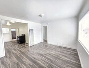 Photo - 228 E C St Unit #3