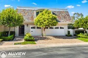 Photo - Stunning 3 Bedroom + Bonus Room 3.5 Bath A... House