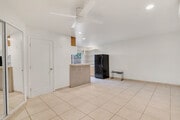 Photo - 23101 Lanark St