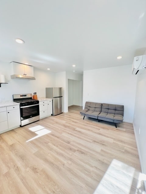 Photo - 1222 Holly St