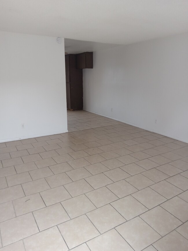 Photo - 41900-41960 Acacia Ave