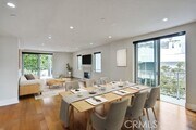 Photo - 1014 Larrabee St Condo Unit 202