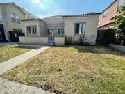 Photo - 2627 S Dunsmuir Ave