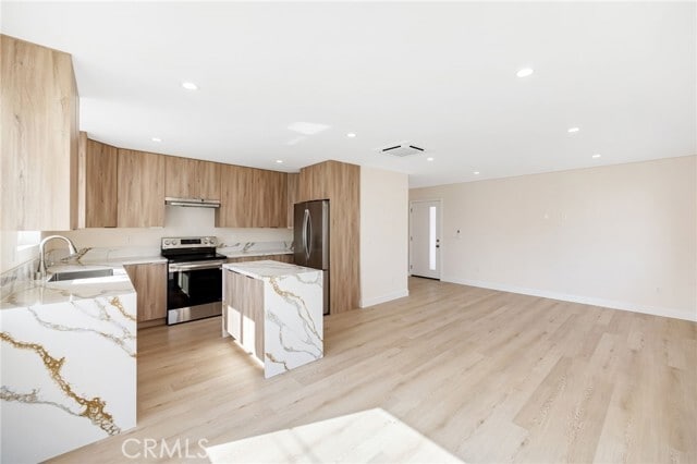 Photo - 503 Geneva St