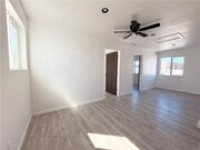 Photo - 8422 San Carlos Ave