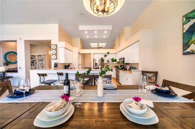 Photo - 55285 Laurel Valley