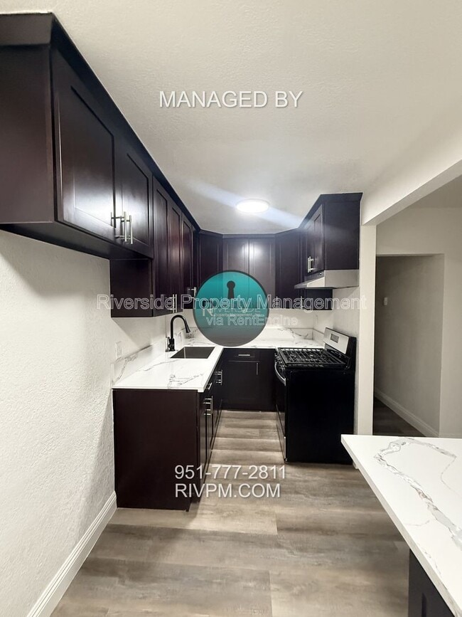 Photo - 24146 Atwood Ave