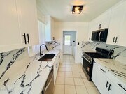 Photo - 6534 Balcom Ave House