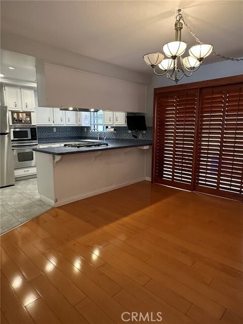 Photo - 676 Shepard St