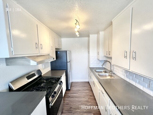 Photo - 4641 W Slauson Ave Unit 4