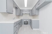 Photo - 515 N 1st St Apartment Unit B