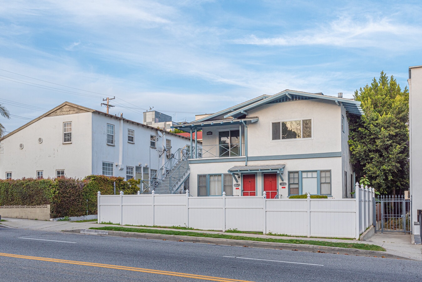 Photo - 1038 N Crescent Heights Blvd Apartments Unit 1040.5