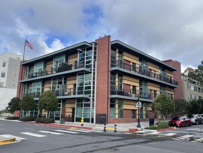 Photo - 3211 Fifth Ave Townhome