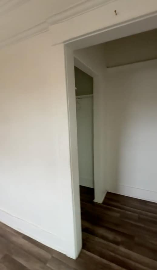 Photo - 822 W 42nd Pl