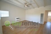 Photo - 209 Civic Center Dr